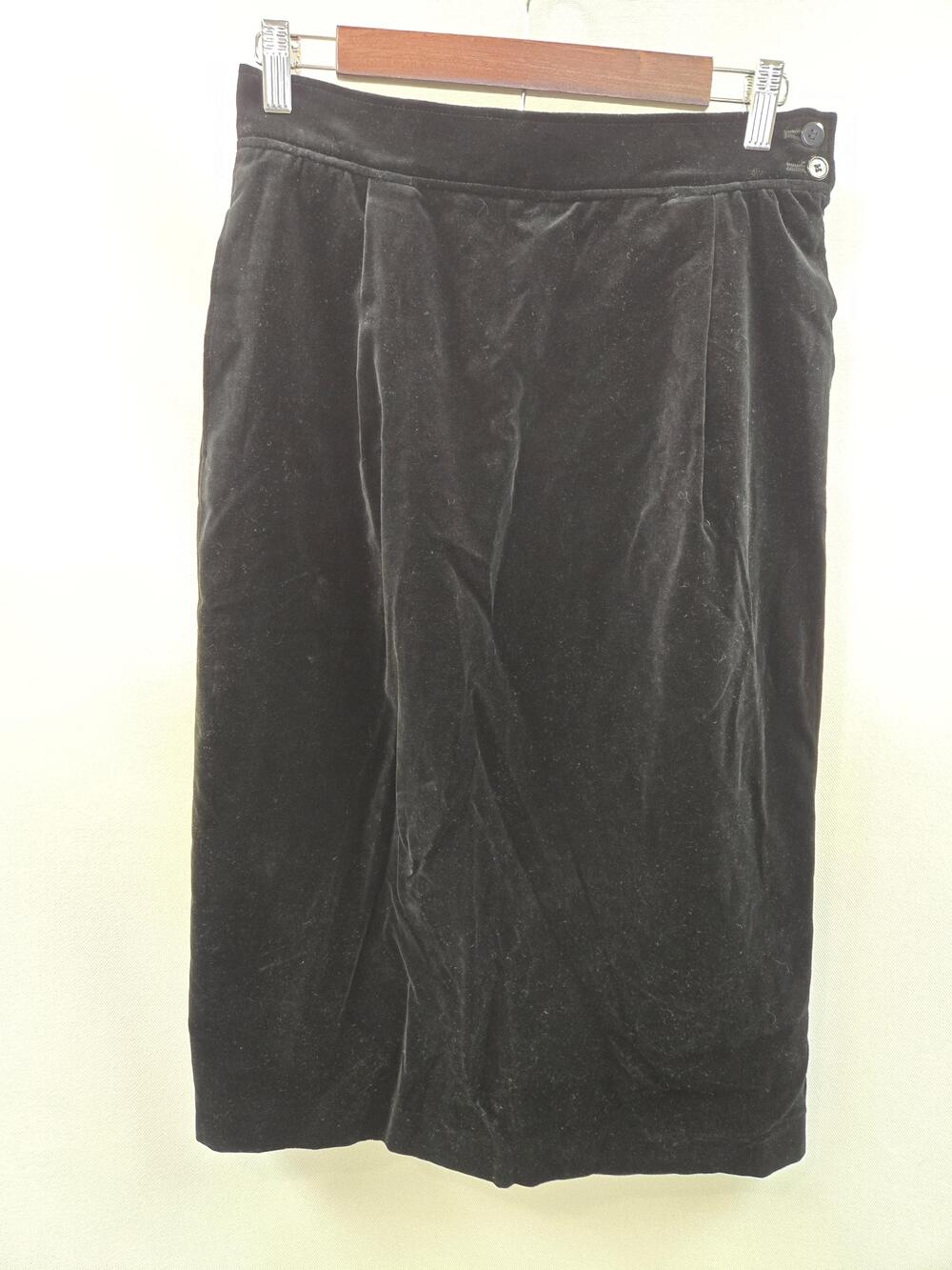 Ungaro Solo Donna Skirt Womens 12 Black Velvet Midi Italy High Waist Pleated